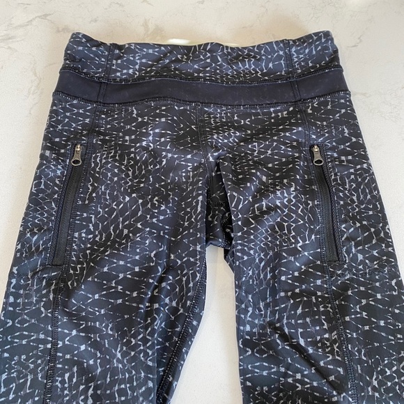 Lululemon Inspire Tight II - Picture 7 of 8